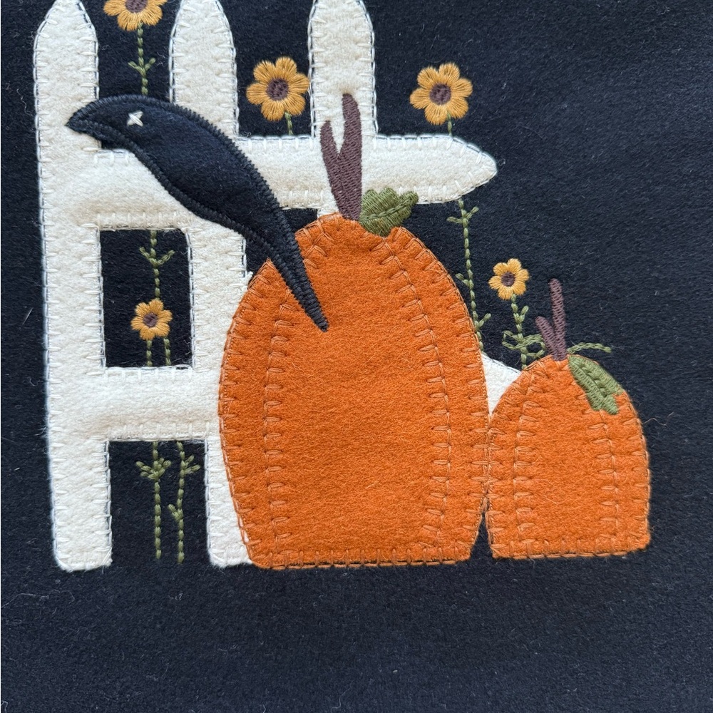 Pumpkin/Fall Decor Tablerunner